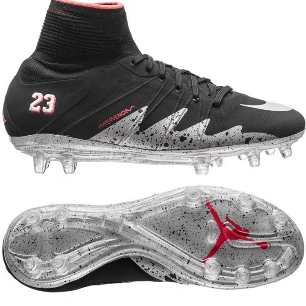 New without box Nike Neymar x Hypervenom Phantom 2 FG 'Black Silver Crimson'